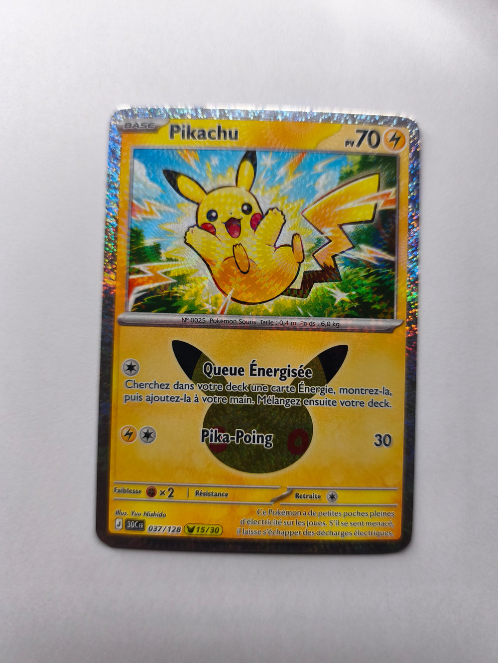 ✨ Pikachu 037/128 – Pokémon Français
