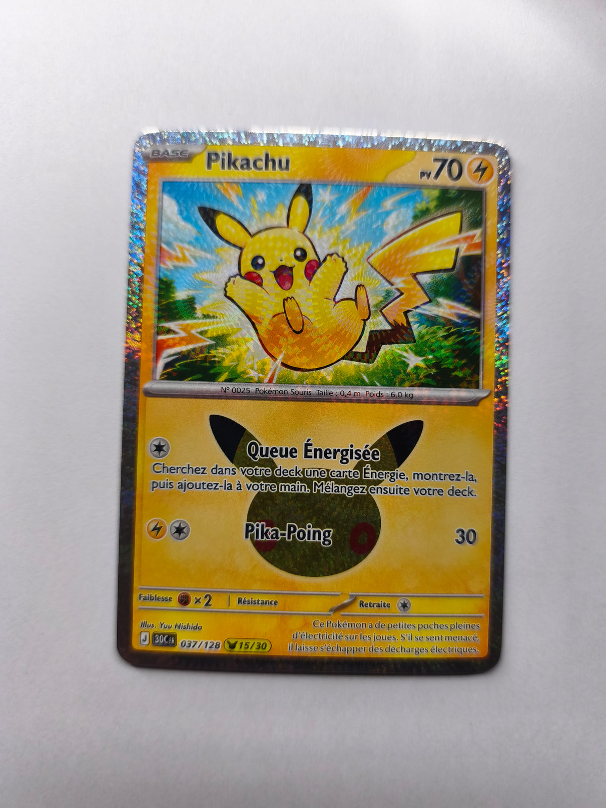 ✨ Pikachu 037/128 – Pokémon Français